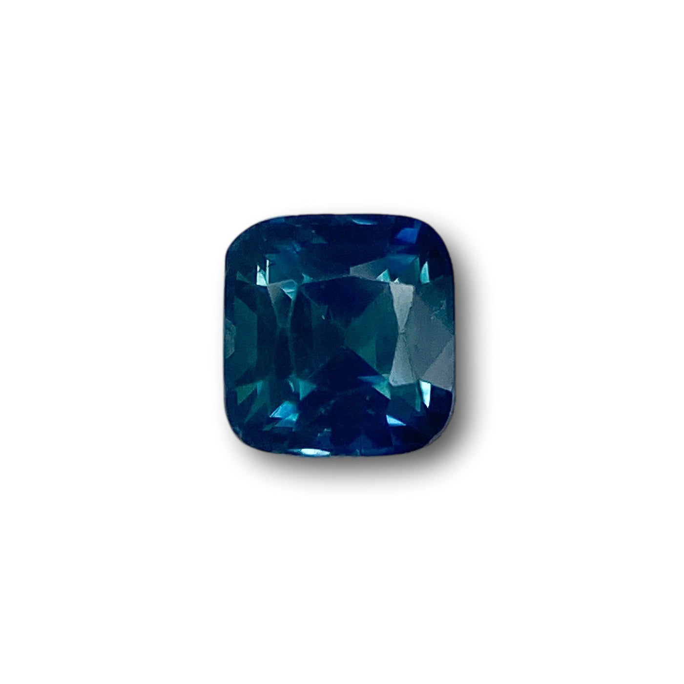 0.91ct | Brilliant Cut Cushion Shape Blue Montana Sapphire-Modern Rustic Diamond