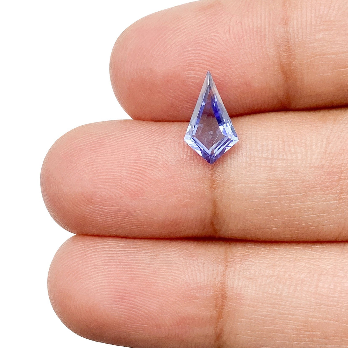 1.05ct | Kite Shape Step Cut Tanzanite-Modern Rustic Diamond