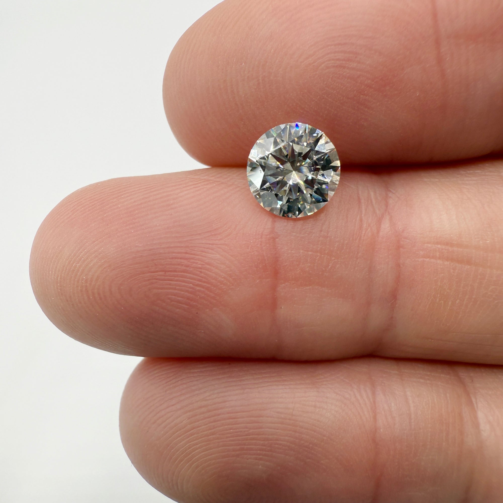 1.44ct | K/VVS1 Round Shape Brilliant Cut Diamond (GIA) - Modern Rustic Diamond