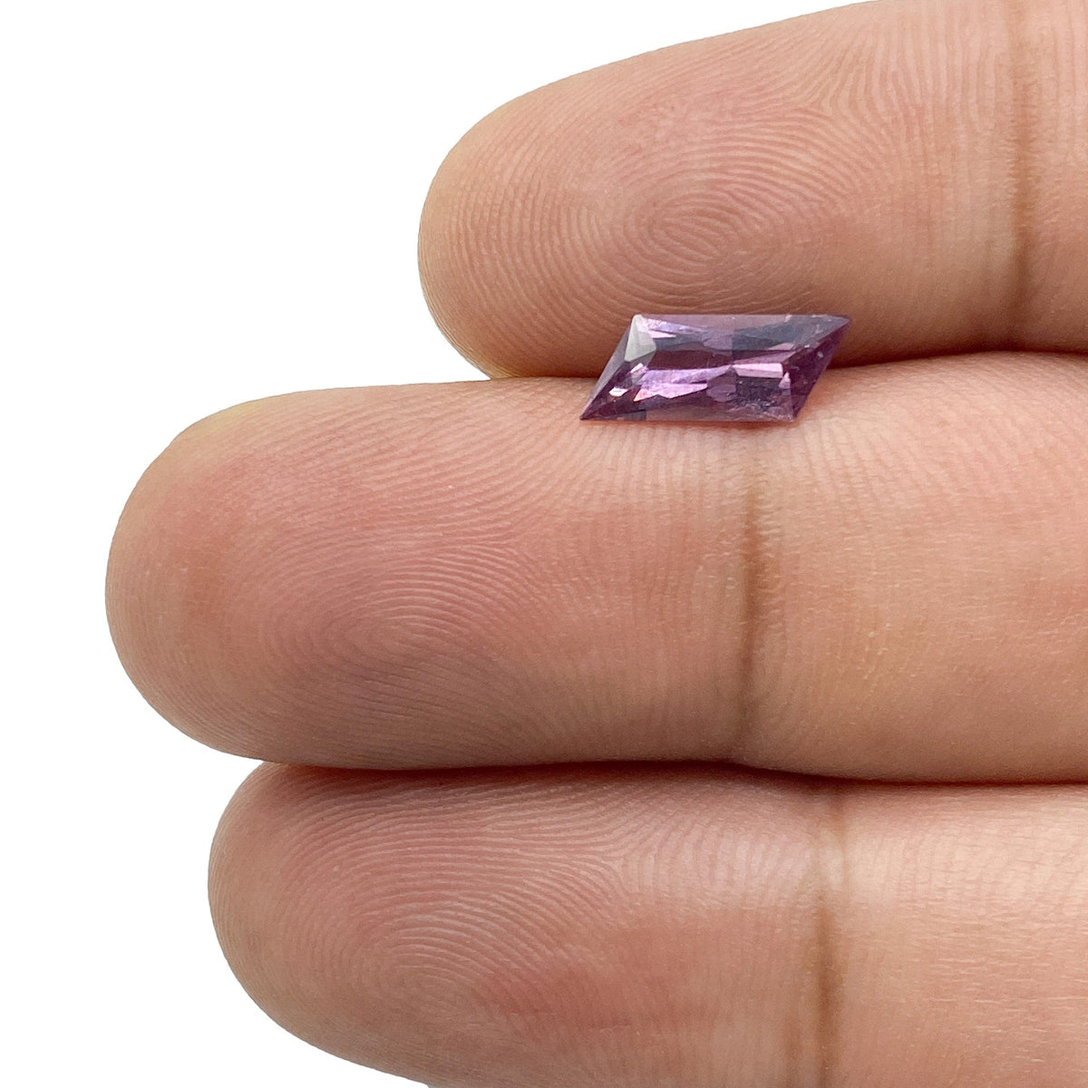 1.18ct | Brilliant Cut Rhomboid Shape Violet Sapphire-Modern Rustic Diamond