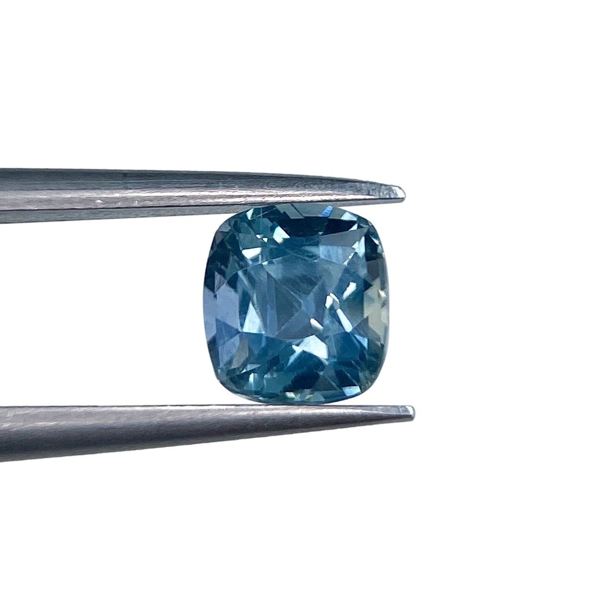 1.26ct | Brilliant Cut Cushion Shape Blue Montana Sapphire (GIA)-Modern Rustic Diamond