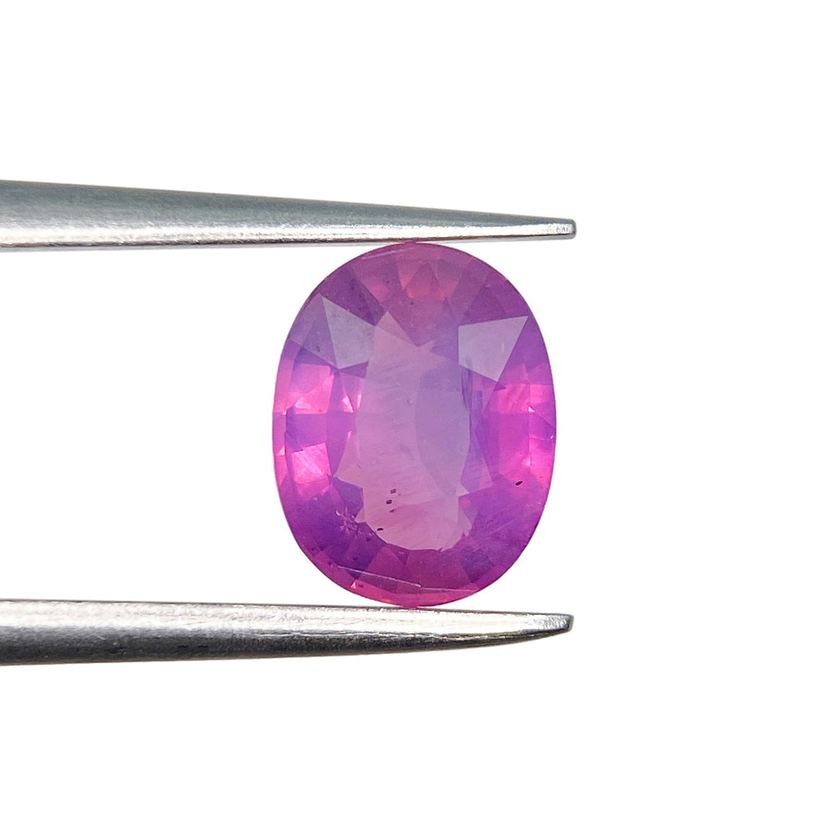 1.39ct | Brilliant Cut Oval Shape Pink Silky Sapphire-Modern Rustic Diamond