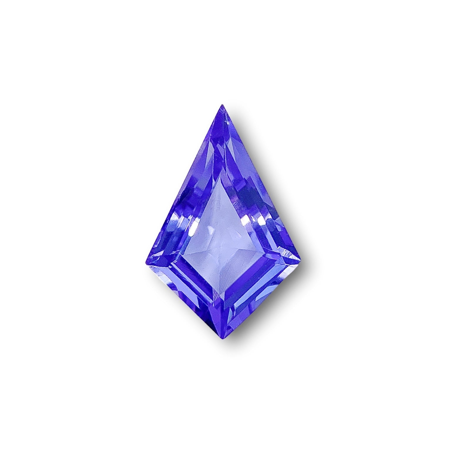 1.39ct | Kite Shape Step Cut Tanzanite-Modern Rustic Diamond