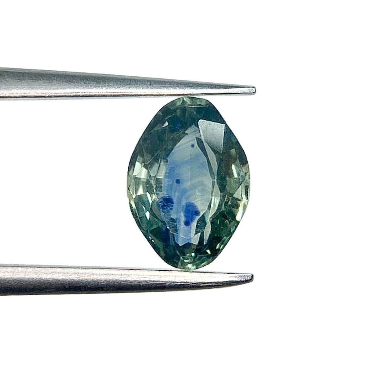 1.46ct | Brilliant Cut Oval Shape Green Montana Sapphire-Modern Rustic Diamond