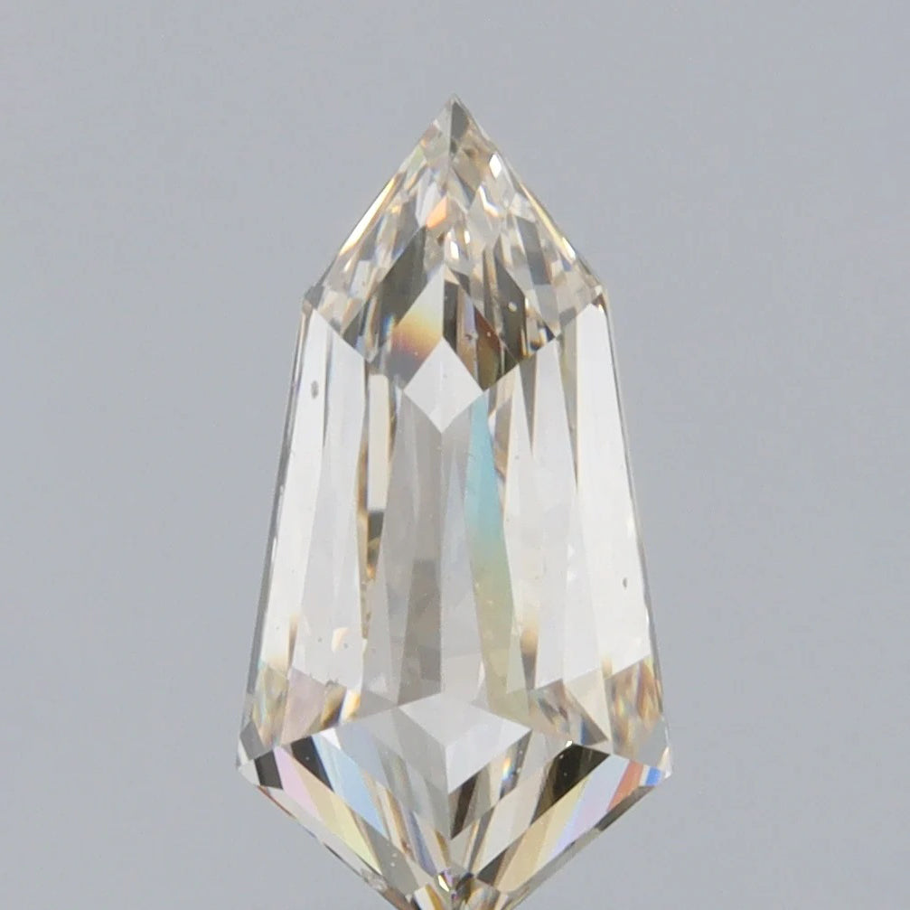 0.72ct | Champagne VVS Kite Shape Step Cut Diamond - Modern Rustic Diamond