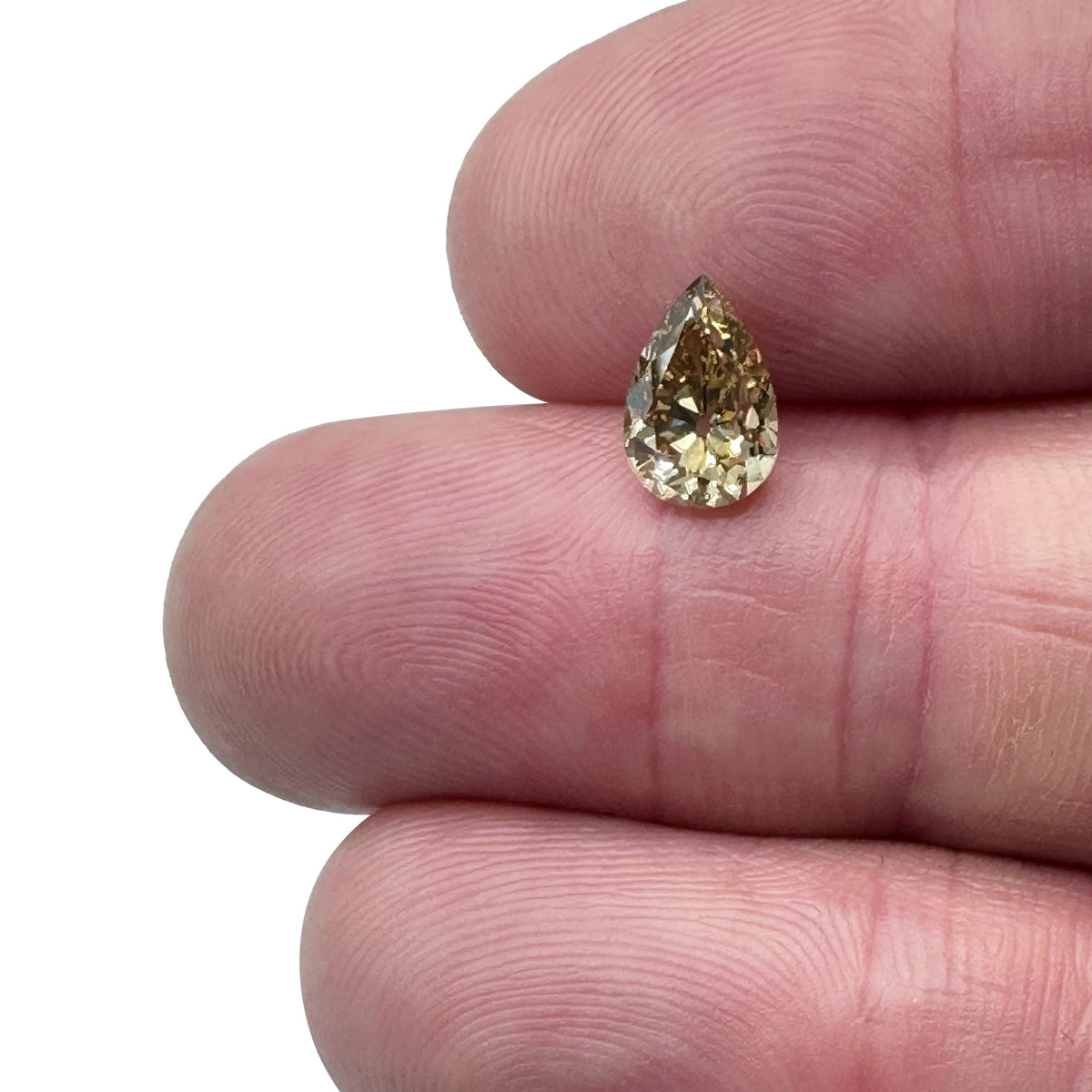 1.54ct | Champagne VS Pear Shape Brilliant Cut Diamond-Modern Rustic Diamond