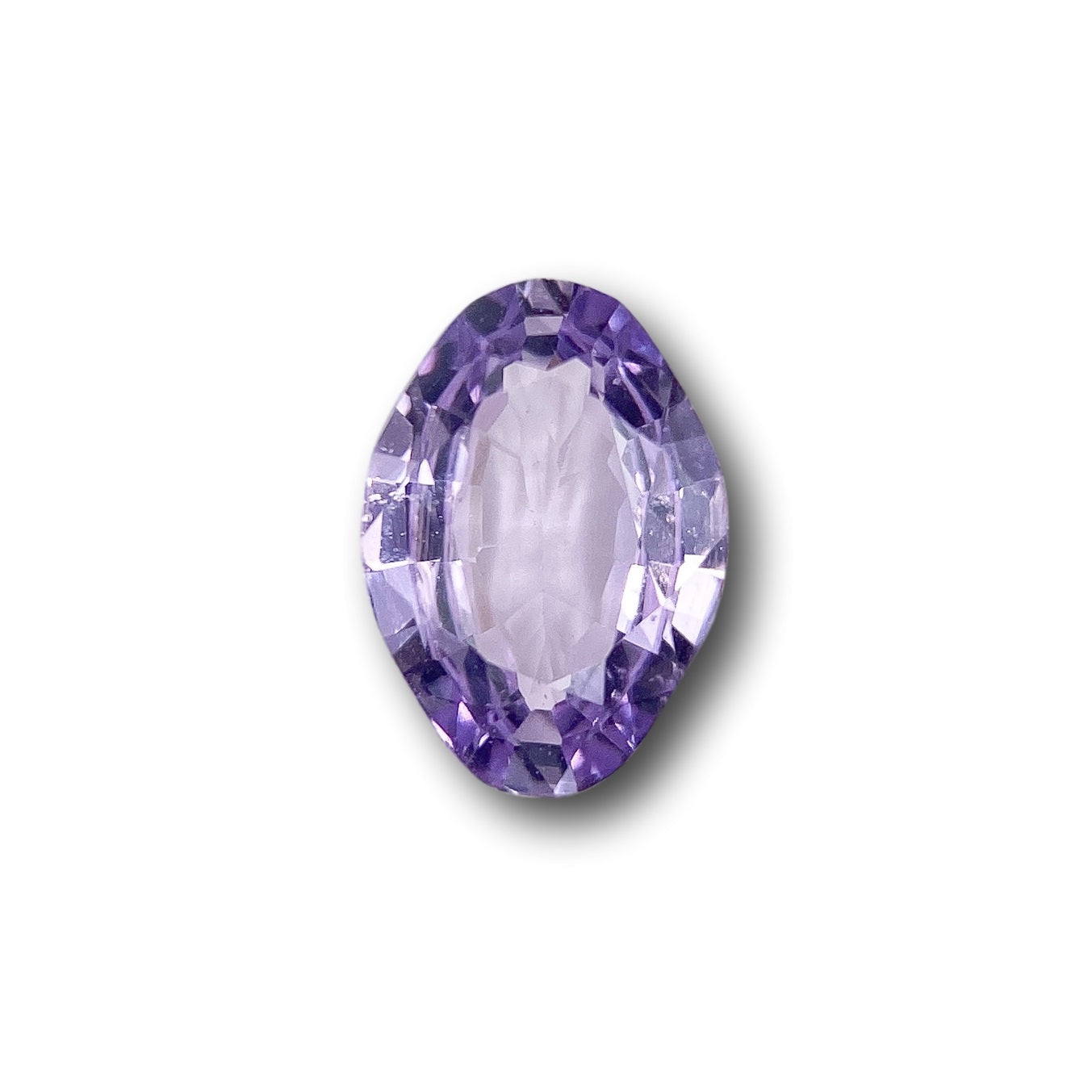 1.82ct | Brilliant Cut Oval Shape Violet Sapphire-Modern Rustic Diamond