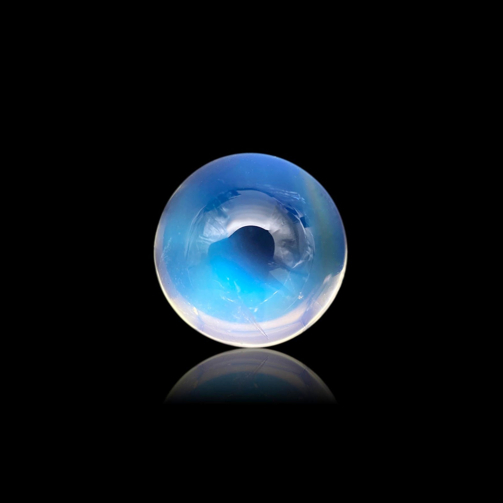 4.50ct |  Round Shape  Moonstone - Modern Rustic Diamond