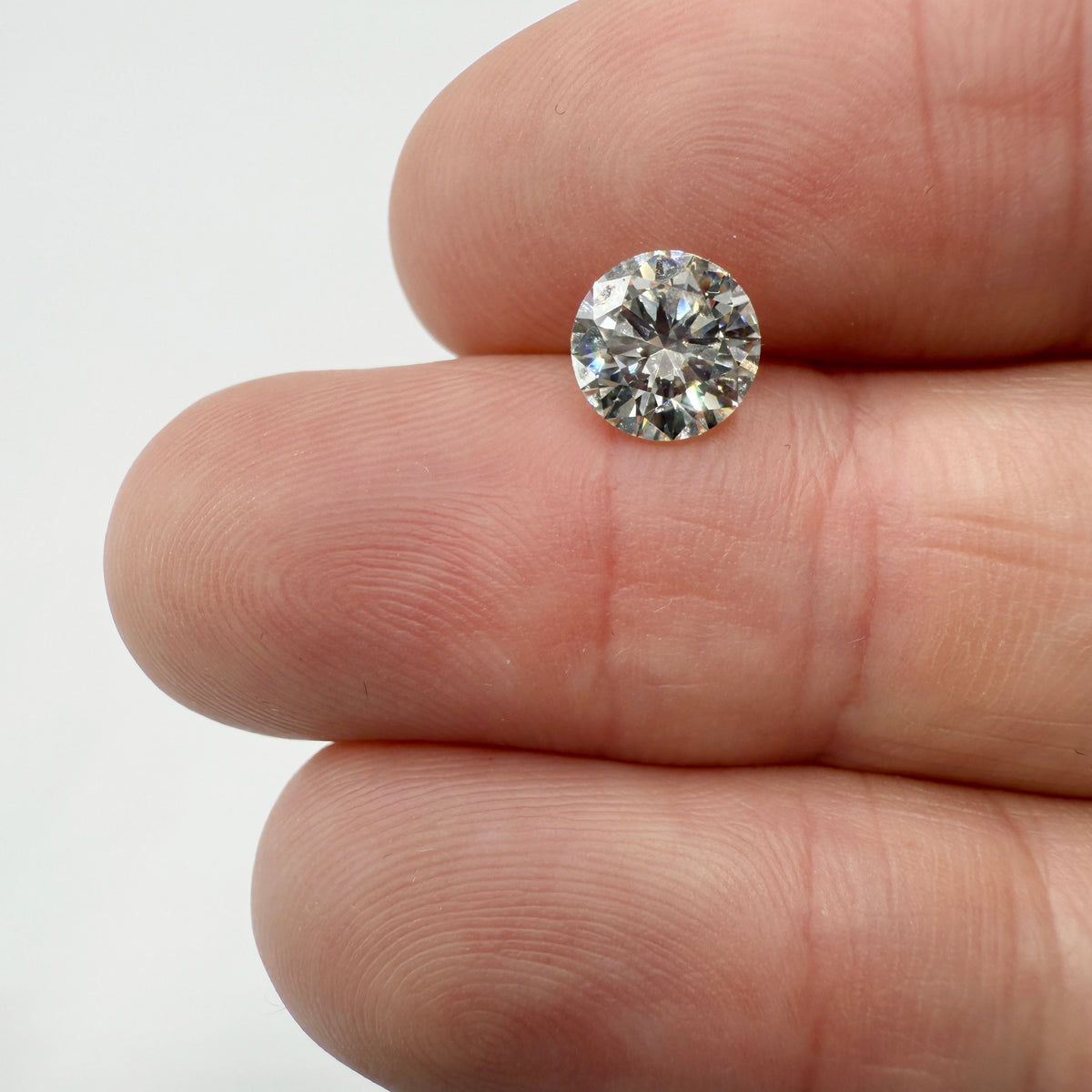 1.40ct | L/SI1 Round Shape Brilliant Cut Diamond (GIA) - Modern Rustic Diamond