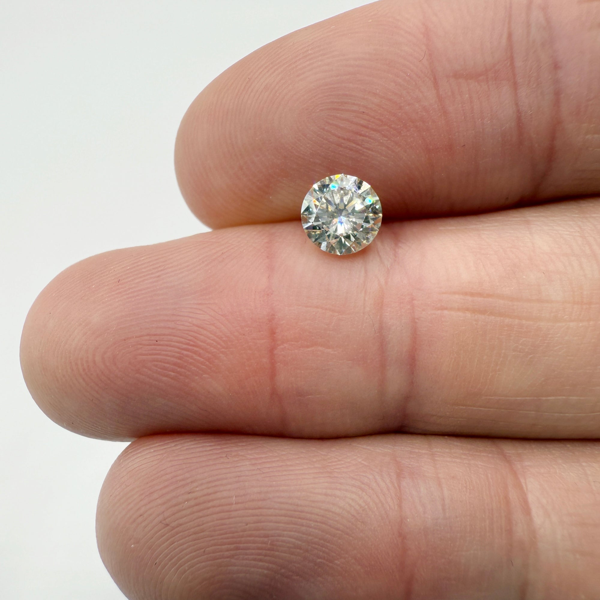 0.80ct | M/SI2 Round Shape Brilliant Cut Diamond (GIA) - Modern Rustic Diamond