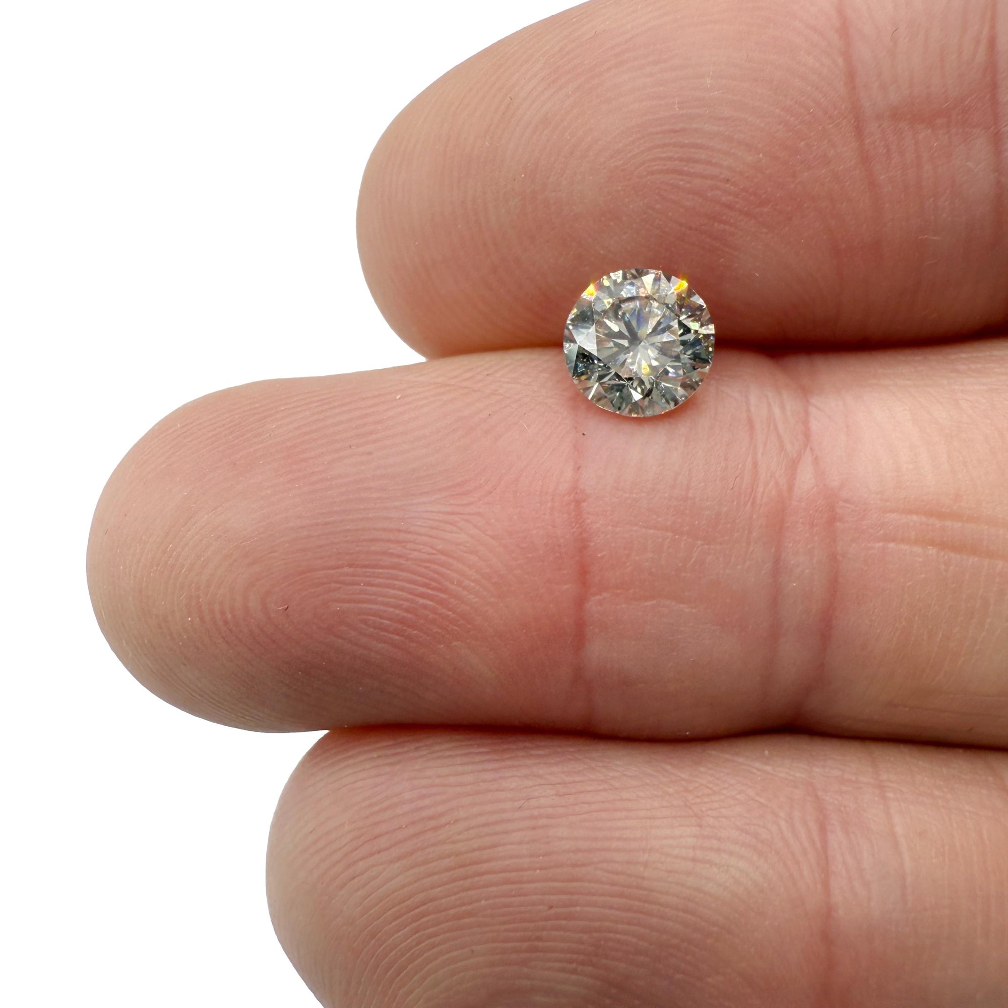 0.90ct | N/VS2 Round Shape Brilliant Cut Diamond (GIA) - Modern Rustic Diamond