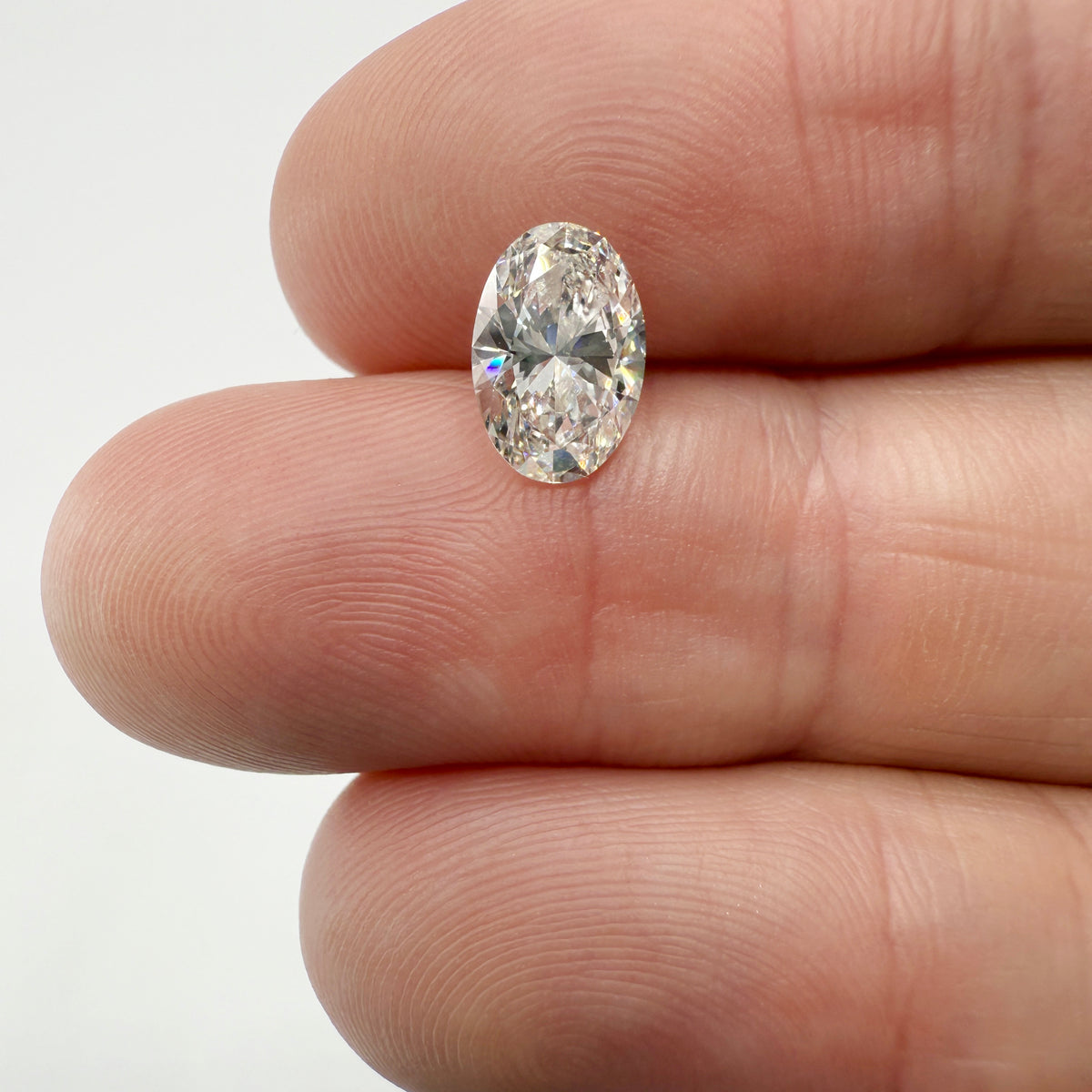1.00ct | M/SI2 Oval Shape Brilliant Cut Diamond (GIA) - Modern Rustic Diamond