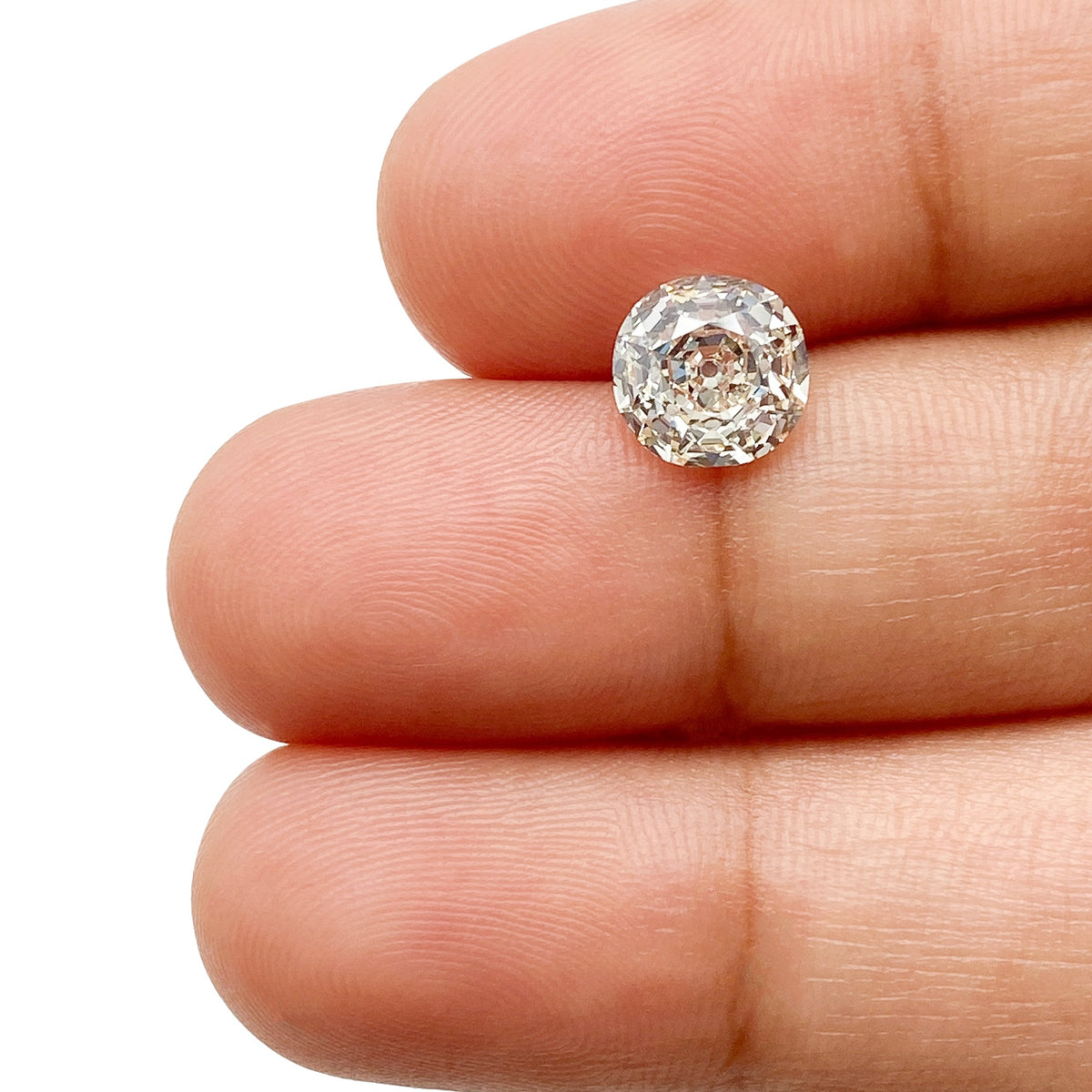 1.71ct | L/VS1 Round Shape Brilliant Cut Diamond (GIA) - Modern Rustic Diamond