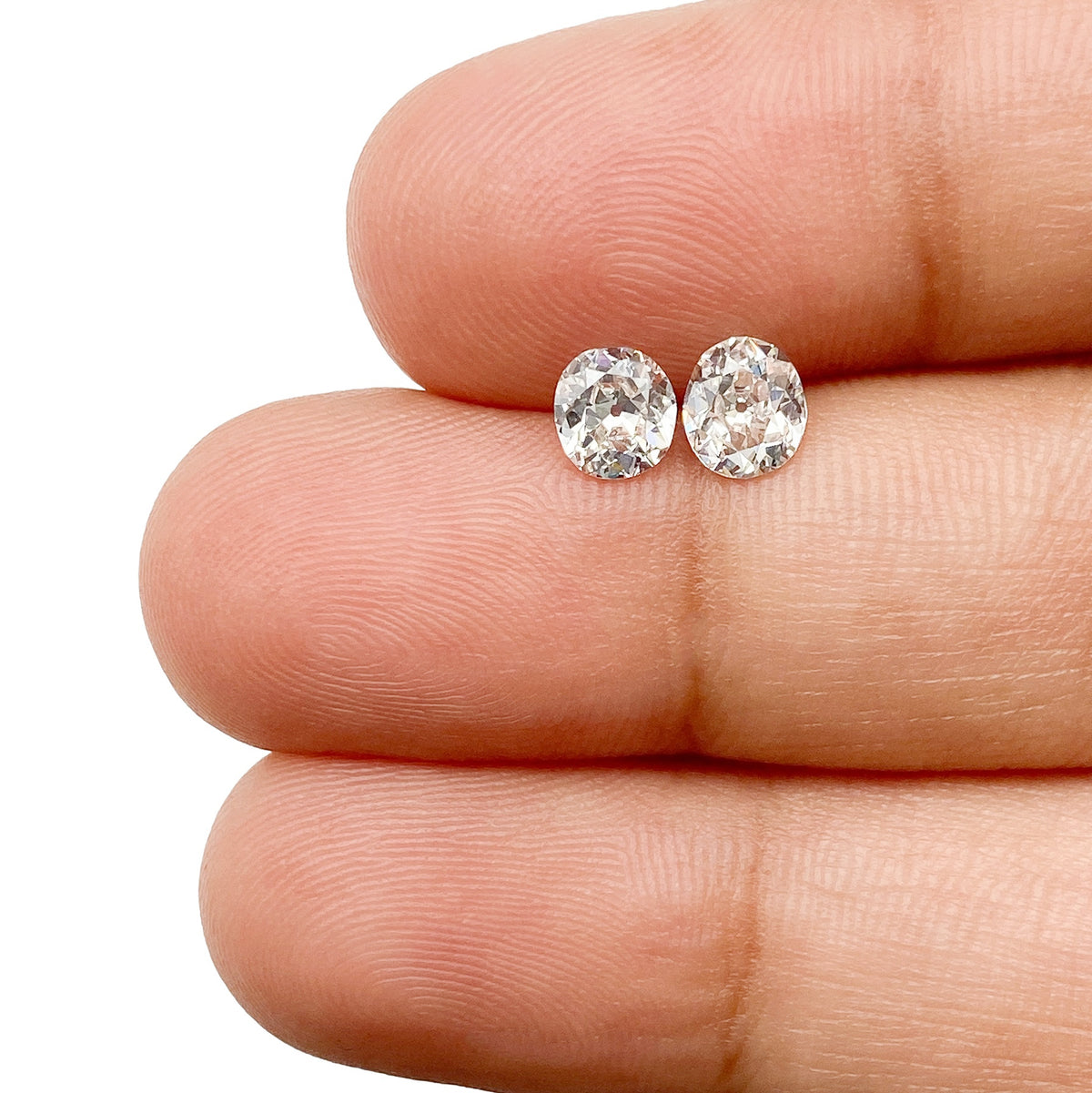 0.81cttw | G VVS1 Oval Shape Old Mine Cut Diamond Matched Pair - Modern Rustic Diamond