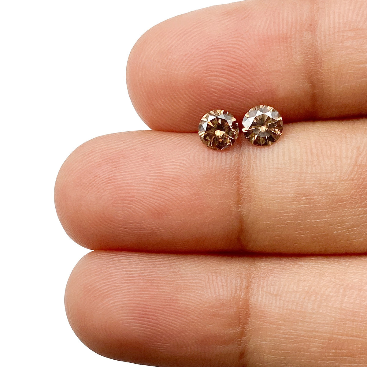 0.65cttw | Cognac VS-SI Round Shape Brilliant Cut Diamond Matched Pair - Modern Rustic Diamond