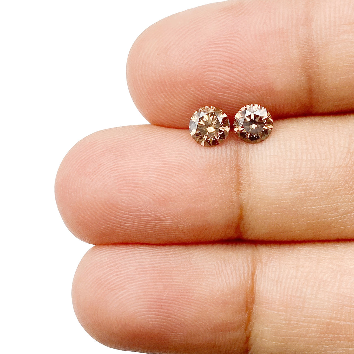 0.70cttw | Cognac VS-SI Round Shape Brilliant Cut Diamond Matched Pair - Modern Rustic Diamond