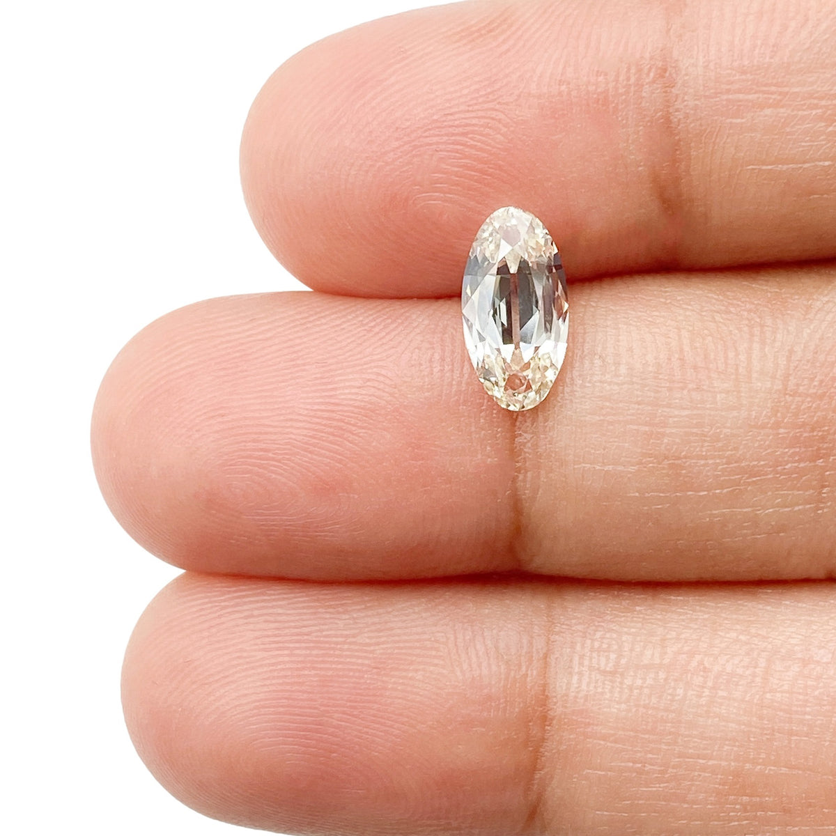 1.04ct | M/VVS2 Oval Shape Old Mine Cut Diamond (GIA) - Modern Rustic Diamond