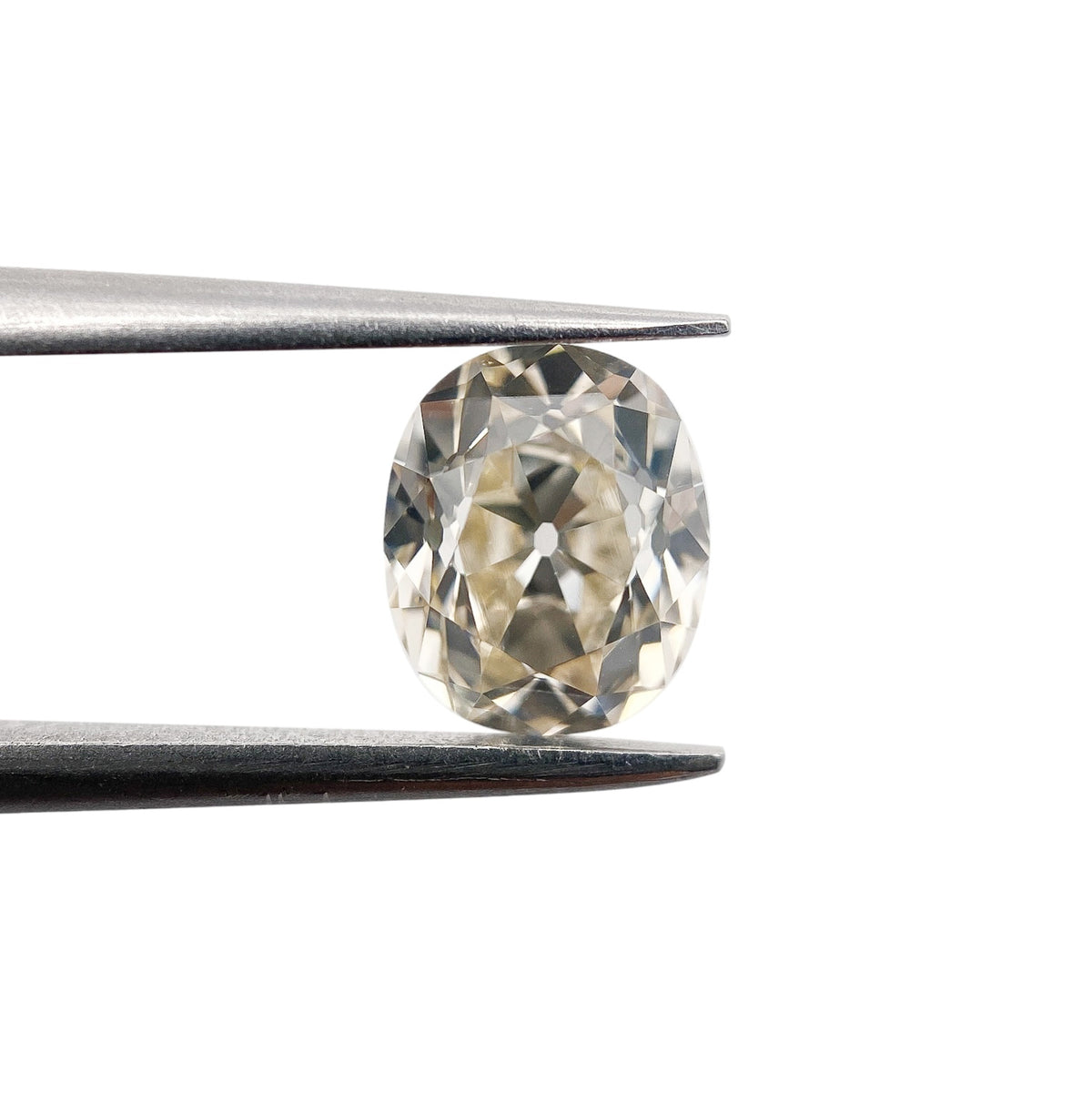 1.26ct | Champagne VVS Oval Shape Old Mine Cut Diamond - Modern Rustic Diamond