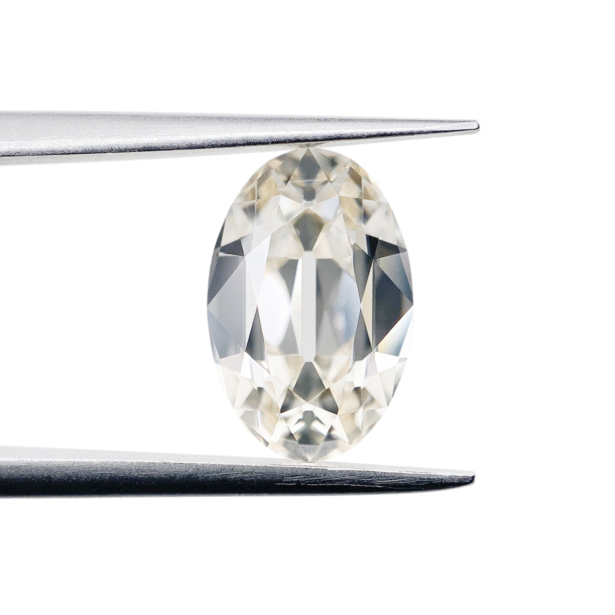 2.74ct | N/VVS2 Oval Shape Old Mine Cut Diamond (GIA) - Modern Rustic Diamond
