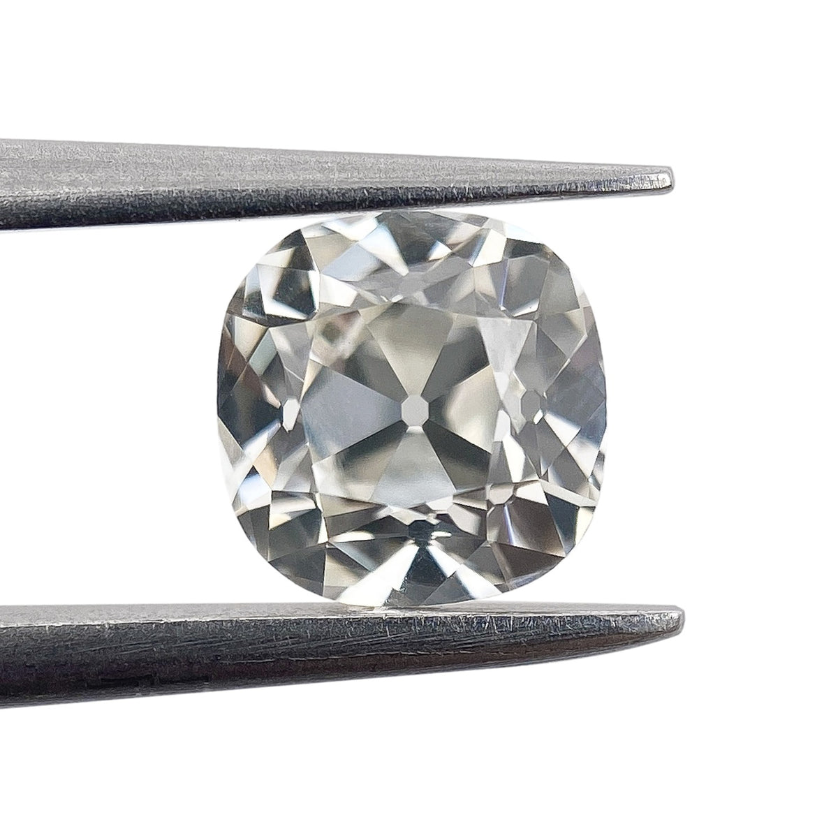 1.03ct | J/VVS1 Cushion Shape Old Mine Cut Diamond (GIA) - Modern Rustic Diamond