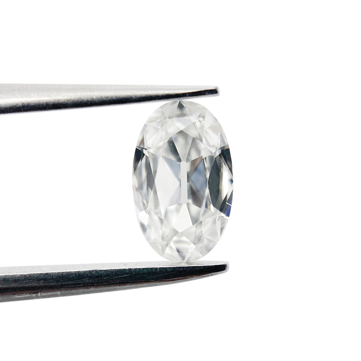 0.51ct | D/VS Oval Shape Old Mine Cut Diamond - Modern Rustic Diamond