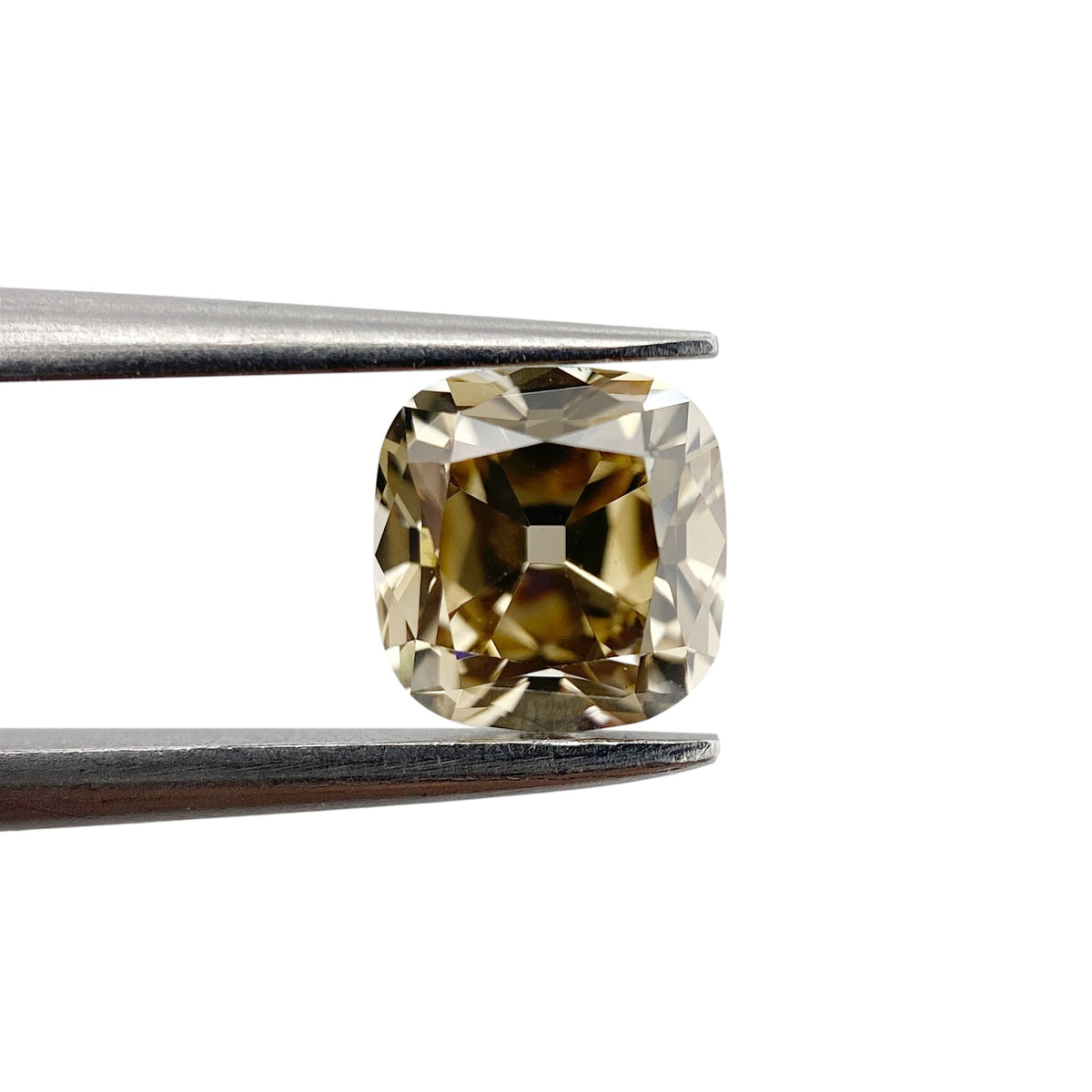 1.01ct | Champagne VVS Cushion Shape Old Mine Cut Diamond - Modern Rustic Diamond