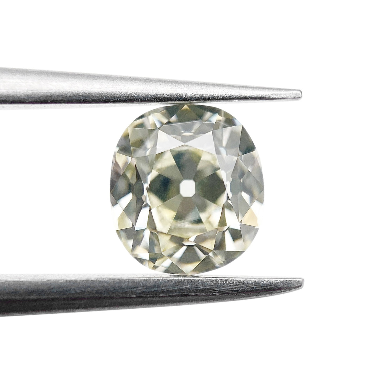 1.00ct | Light Color VVS Cushion Shape Old Mine Cut Diamond - Modern Rustic Diamond
