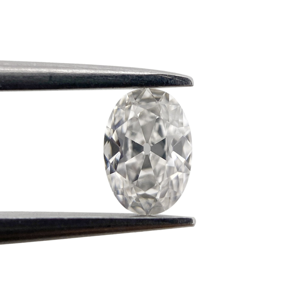 0.32ct | D/VVS Oval Shape Old Mine Cut Diamond - Modern Rustic Diamond