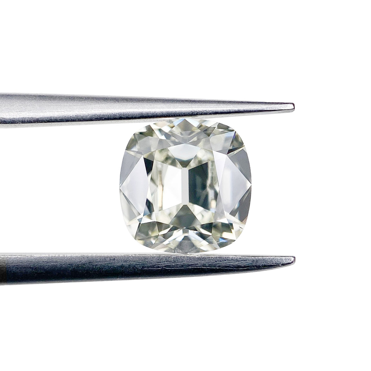 0.90ct | N/SI1 Cushion Shape Old Mine Cut Diamond (GIA) - Modern Rustic Diamond