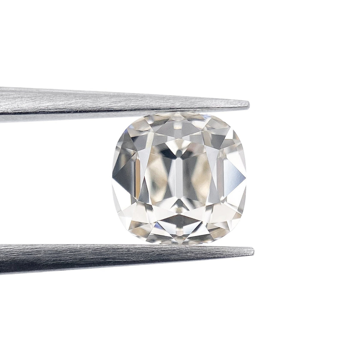 0.90ct | L/VS1 Cushion Shape Old Mine Cut Diamond (GIA) - Modern Rustic Diamond
