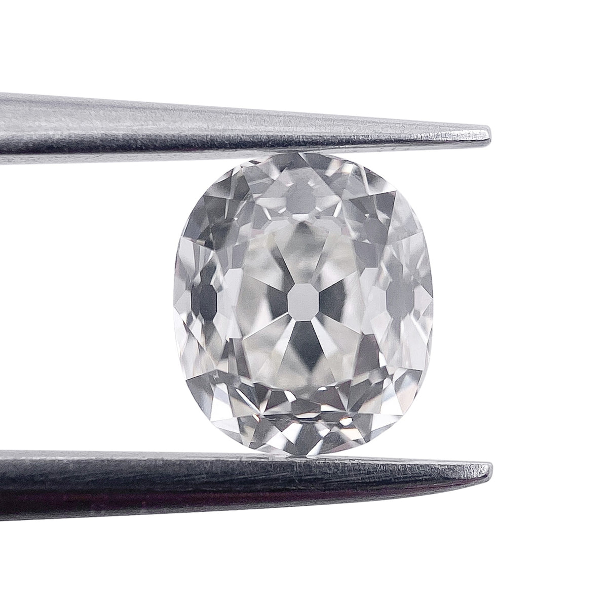 1.03ct | H/VS1 Oval Shape Old Mine Cut Diamond (GIA) - Modern Rustic Diamond