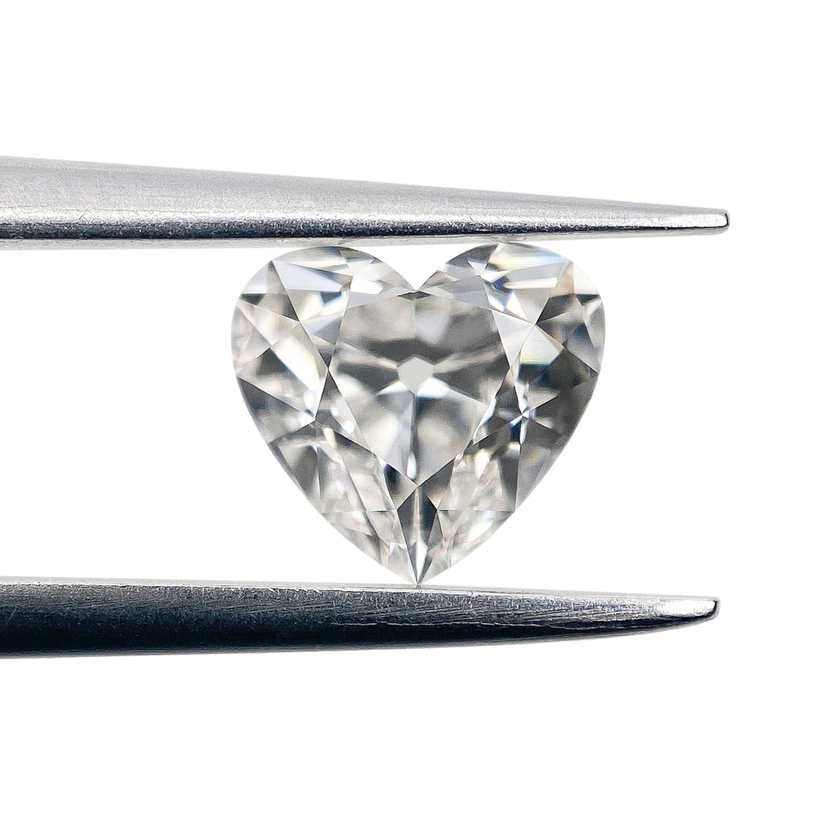 1.05ct | J/VS1 Heart Shape Old Mine Cut Diamond (GIA) - Modern Rustic Diamond