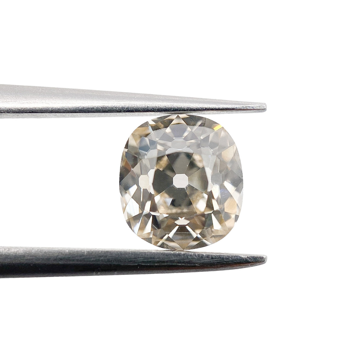 1.23ct | Champagne VVS Cushion Shape Old Mine Cut Diamond - Modern Rustic Diamond