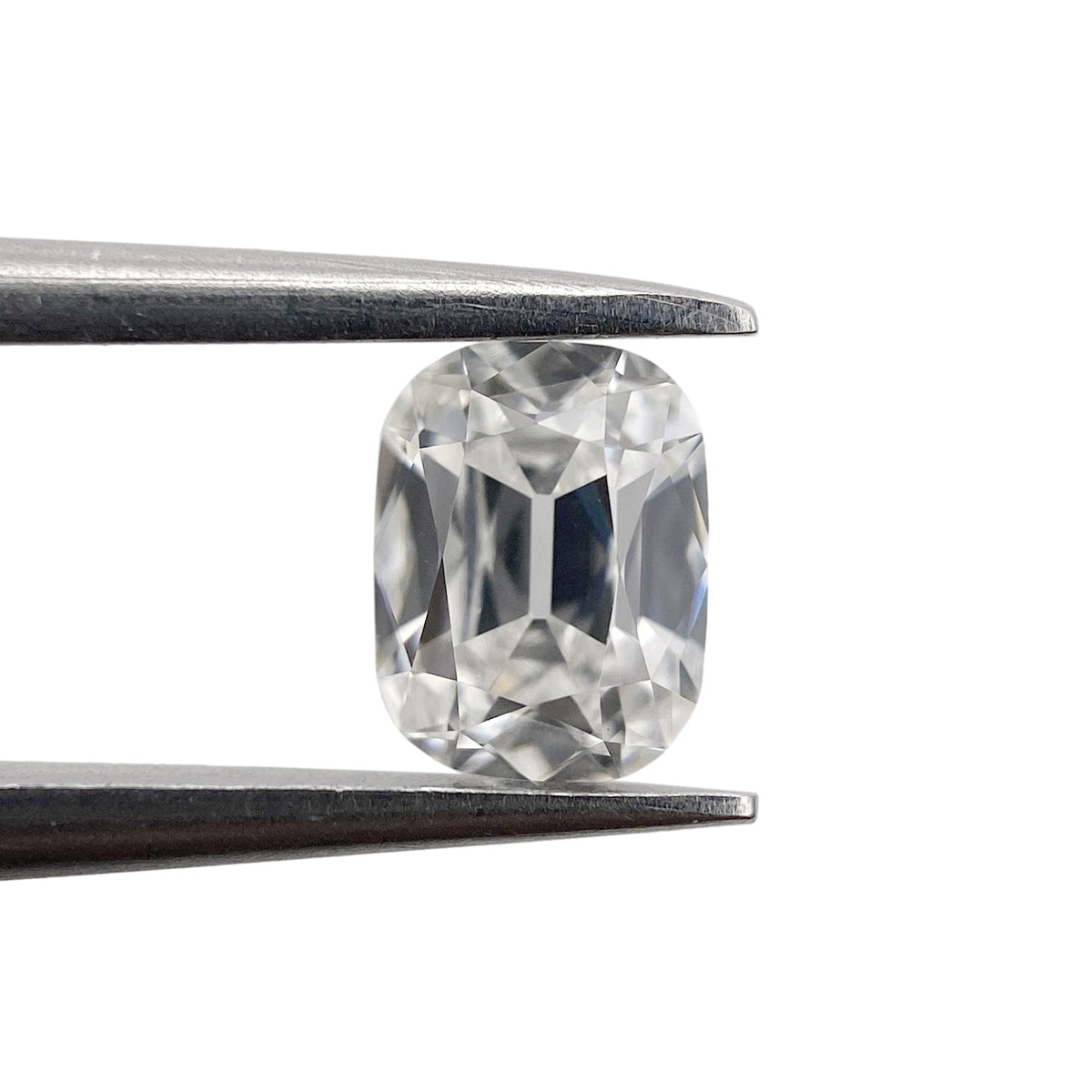 0.52ct | D/VVS Cushion Shape Old Mine Cut Diamond - Modern Rustic Diamond