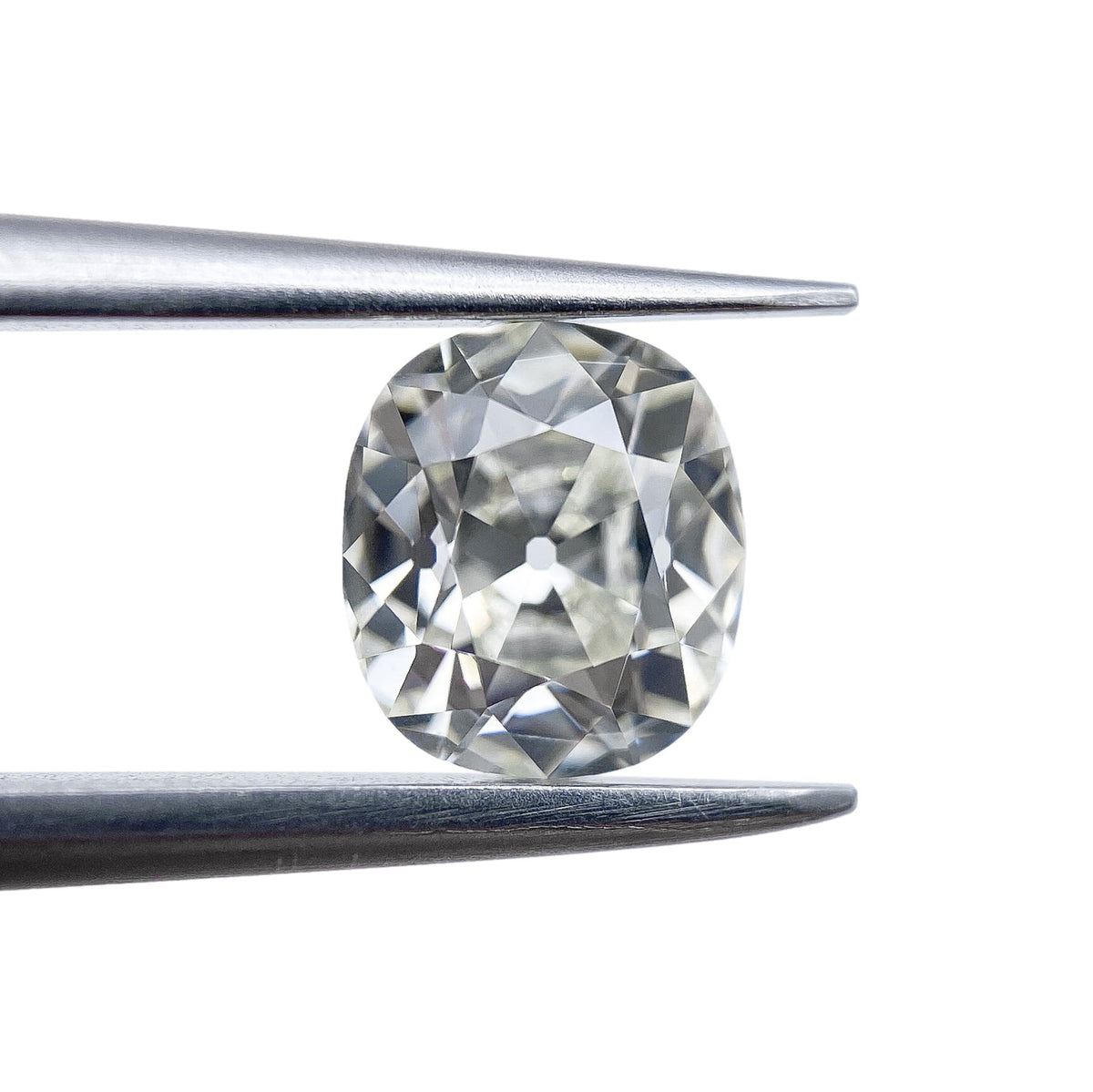 1.03ct | K/VVS2 Cushion Shape Old Mine Cut Diamond (GIA) - Modern Rustic Diamond