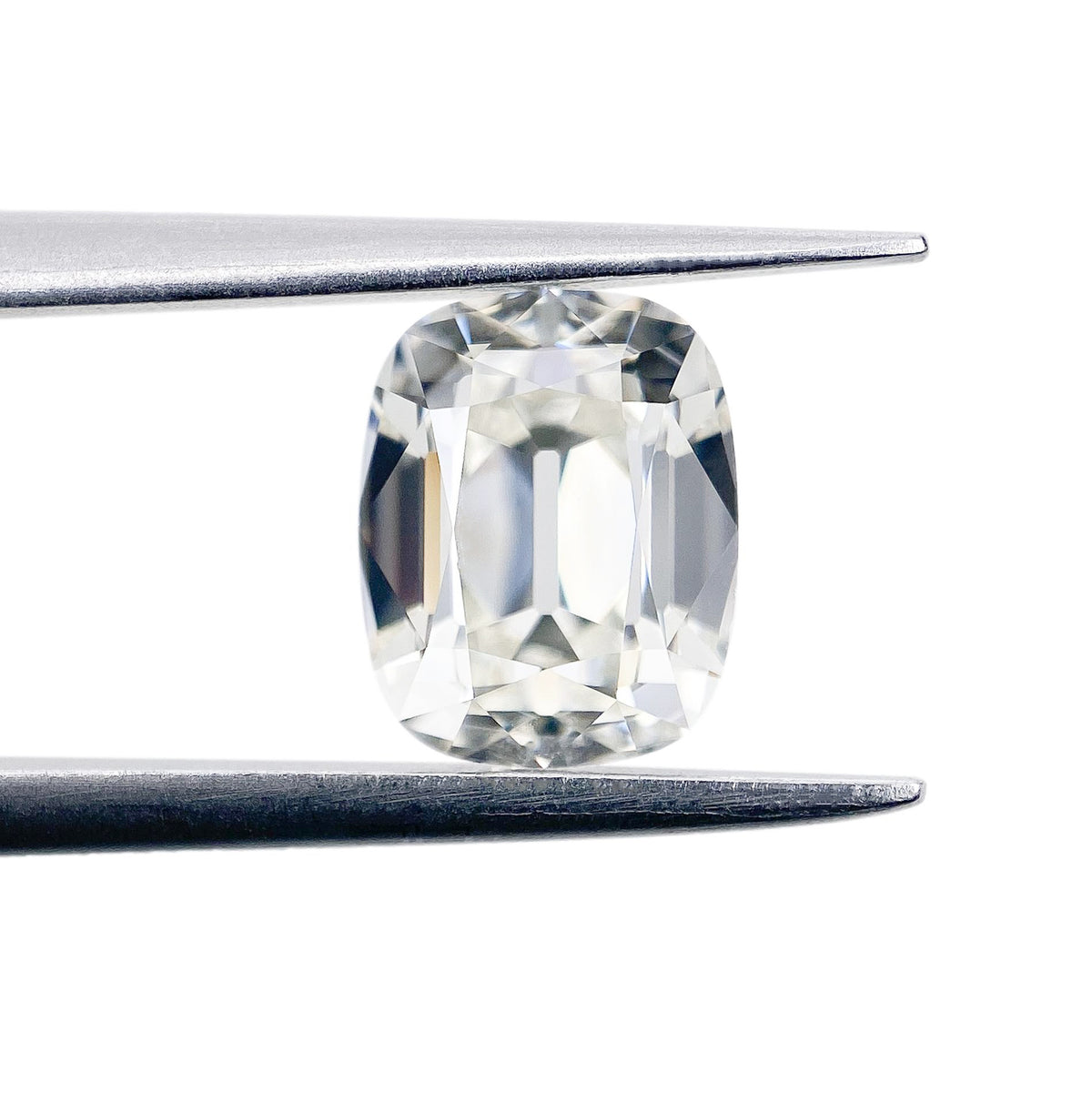 1.51ct | K/VS1 Cushion Shape Old Mine Cut Diamond (GIA) - Modern Rustic Diamond