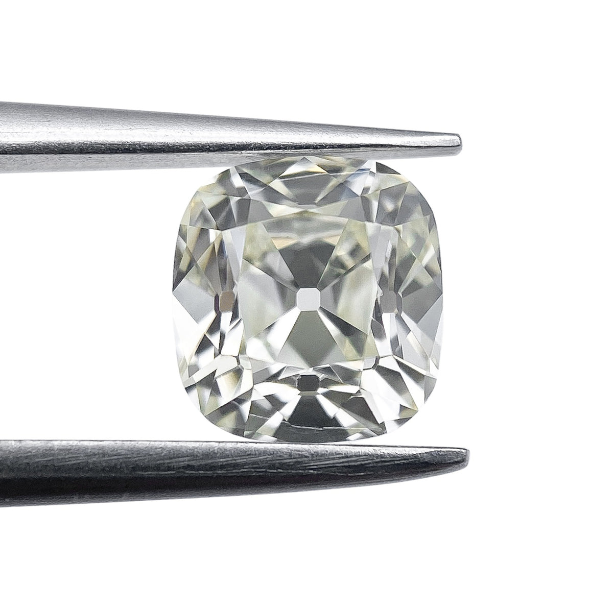 1.06ct | N/VVS2 Cushion Shape Old Mine Cut Diamond (GIA) - Modern Rustic Diamond