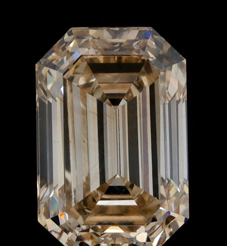 1.00ct | Champagne VVS Emerald Shape Step Cut Diamond - Modern Rustic Diamond