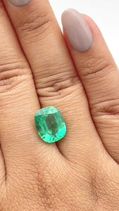 4.33ct | Brilliant Cut Cushion Shape Brazil Emerald - Modern Rustic Diamond