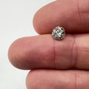 0.90ct | N/VS2 Round Shape Brilliant Cut Diamond (GIA) - Modern Rustic Diamond