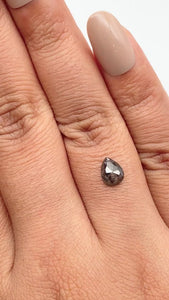 0.75ct | Salt & Pepper Oval Shape Rose Cut Diamond - Modern Rustic Diamond