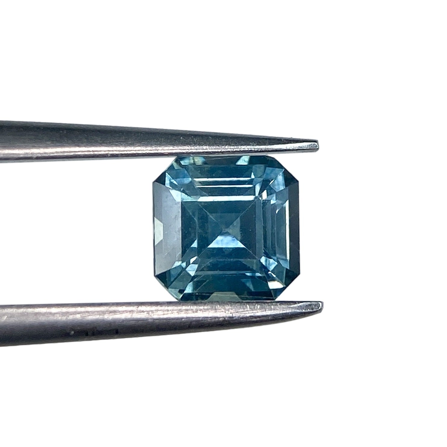 0.79ct | Asscher Cut Blue Montana Sapphire-Modern Rustic Diamond