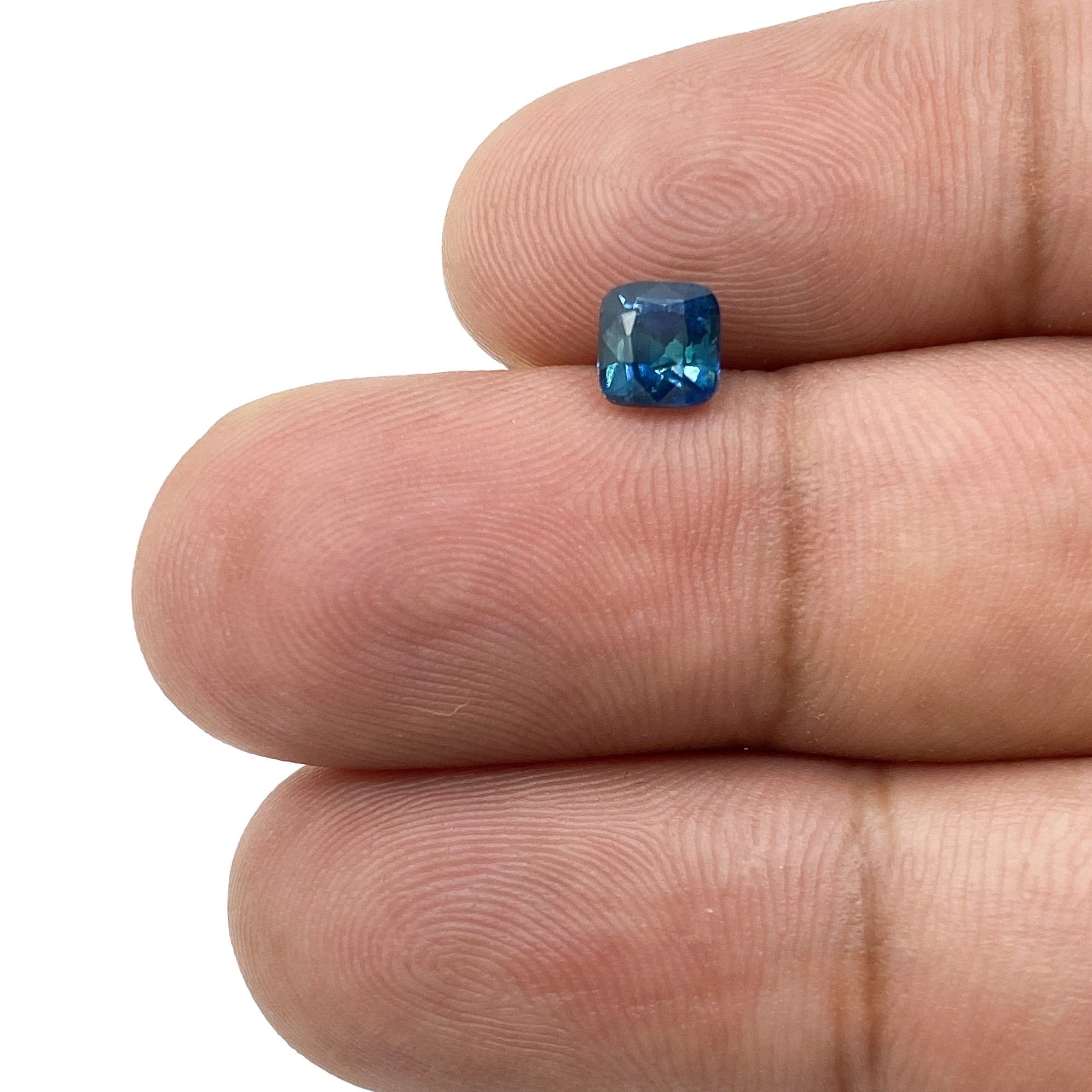 0.91ct | Brilliant Cut Cushion Shape Blue Montana Sapphire-Modern Rustic Diamond