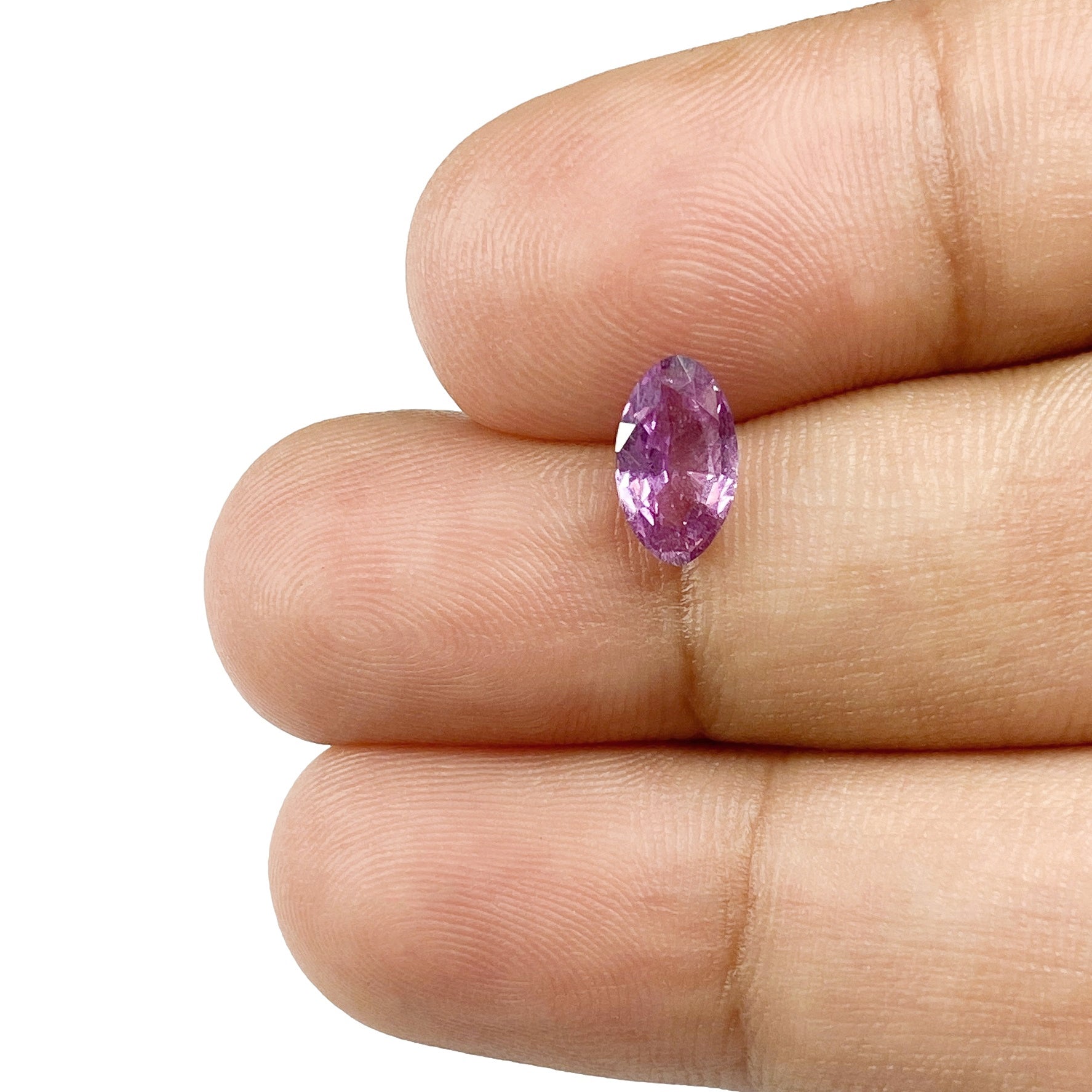 0.97ct | Brilliant Cut Oval Shape Violet Sapphire-Modern Rustic Diamond