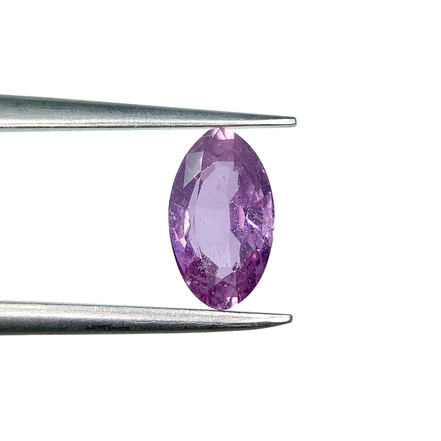 0.97ct | Brilliant Cut Oval Shape Violet Sapphire-Modern Rustic Diamond