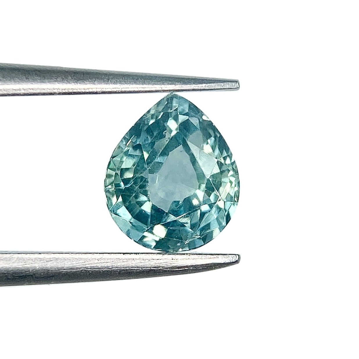 1.02ct | Brilliant Cut Pear Shape Green Blue Montana Sapphire-Modern Rustic Diamond