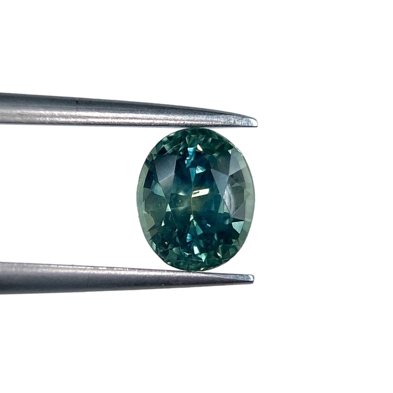 1.15ct | Brilliant Cut Oval Shape Green Montana Sapphire-Modern Rustic Diamond