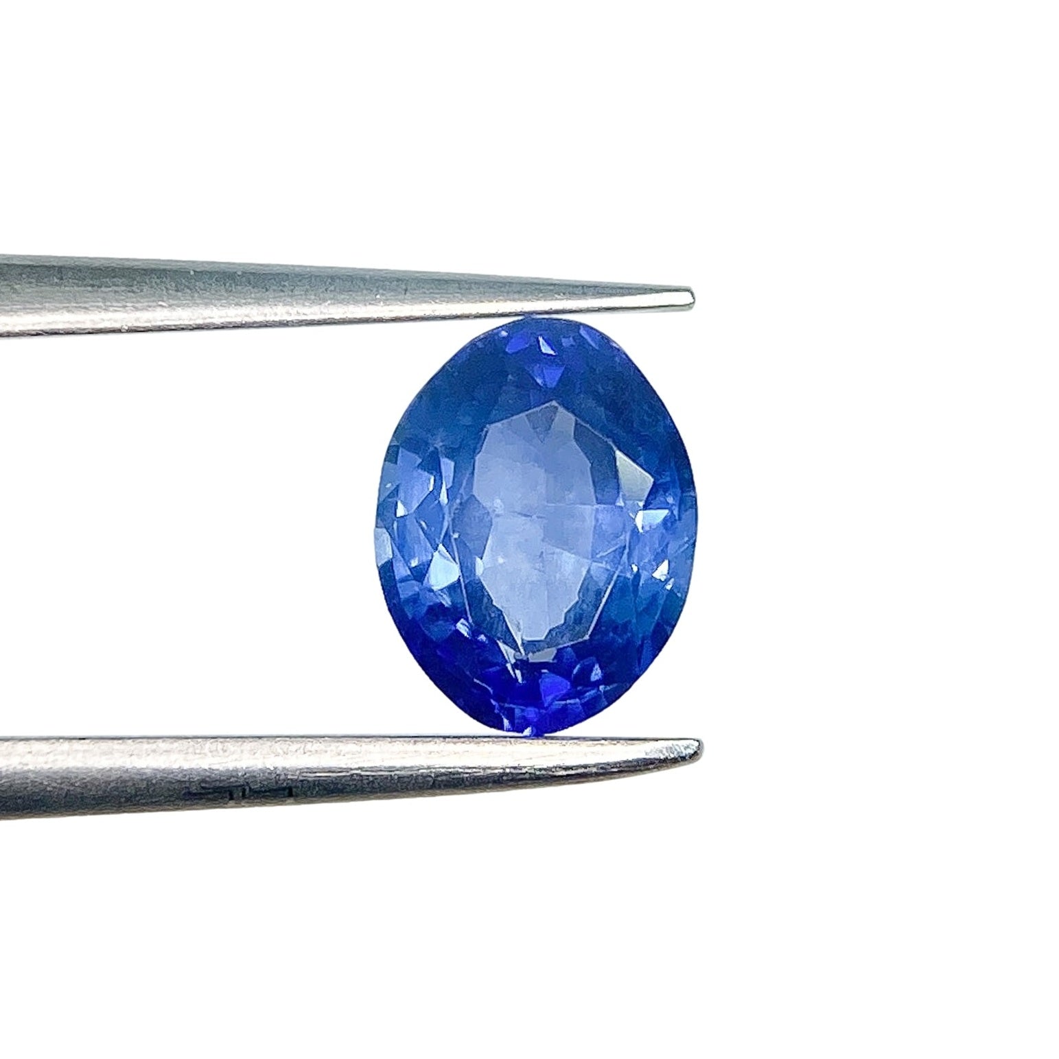 1.21ct | Brilliant Cut Oval Shape Blue Sapphire-Modern Rustic Diamond