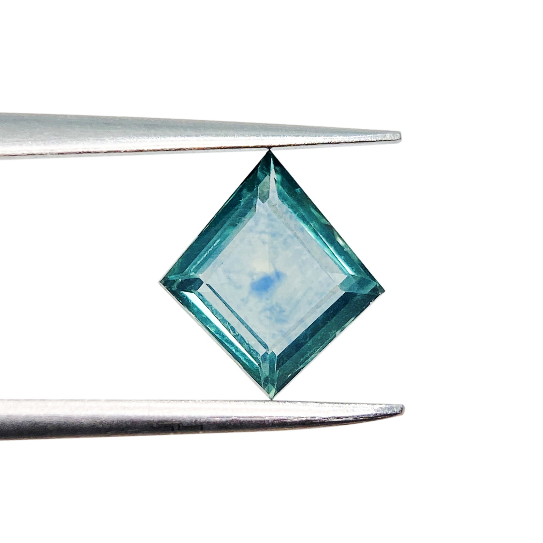 1.21ct | Step Cut Kite Shape Blue Montana Sapphire-Modern Rustic Diamond