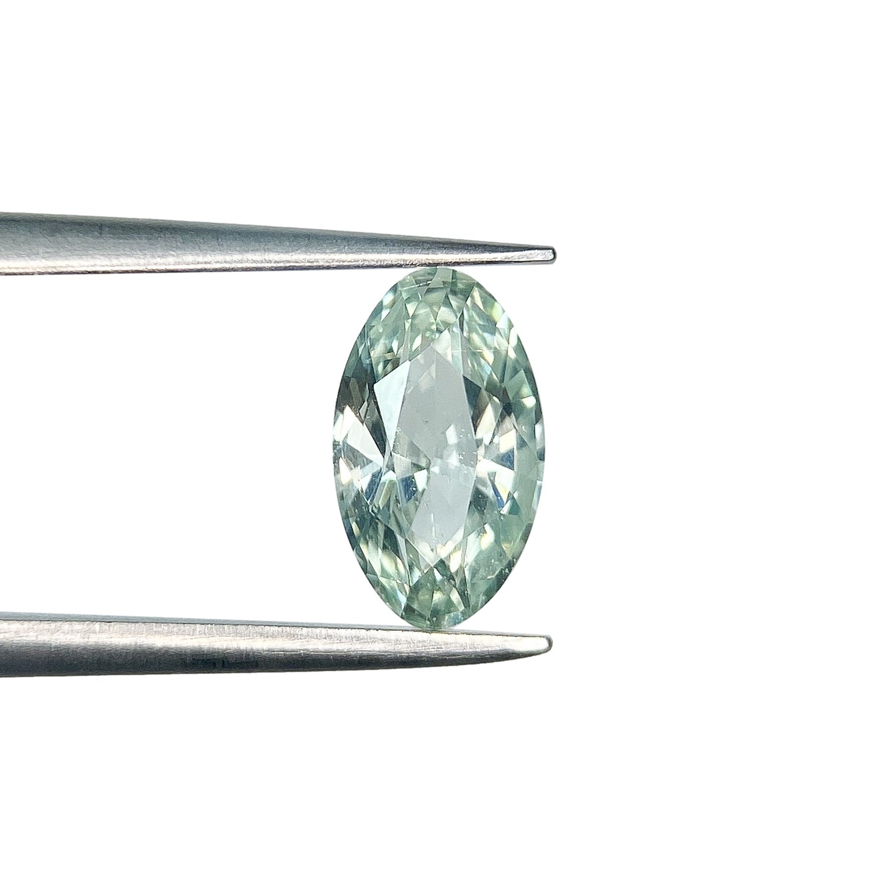 1.22ct | Brilliant Cut Oval Shape Green Sapphire-Modern Rustic Diamond